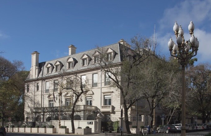 Residencia de Gran Bretaña - Ámbito Internacional